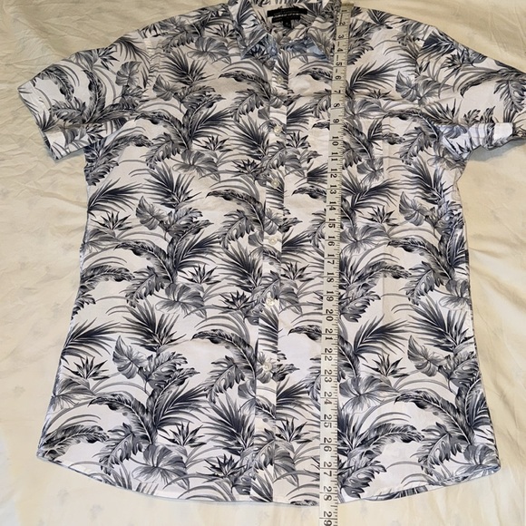 Marc Anthony Luxury Slim Fit Button Down Medium Short Sleeve Shirt Floral Print - Picture 5 of 6